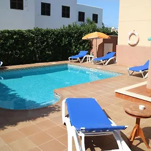 Сasa de vacaciones Spectacular With Swimmingpool In Cala Blanca, Cala Blanca (Menorca)