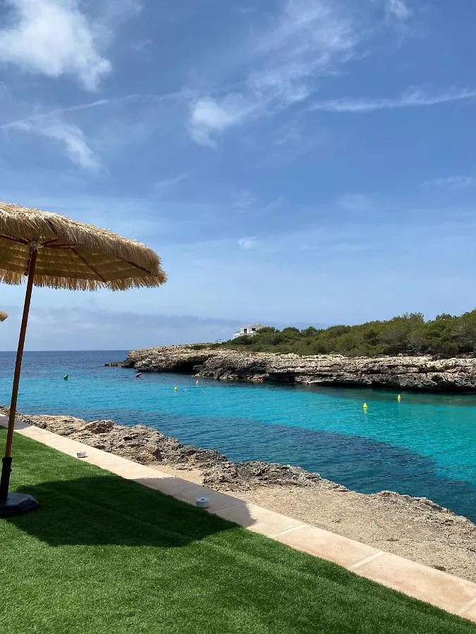 Apartment With Garden And Swimming And Beach Cala Blanca  0*, Cala Blanca (Menorca)