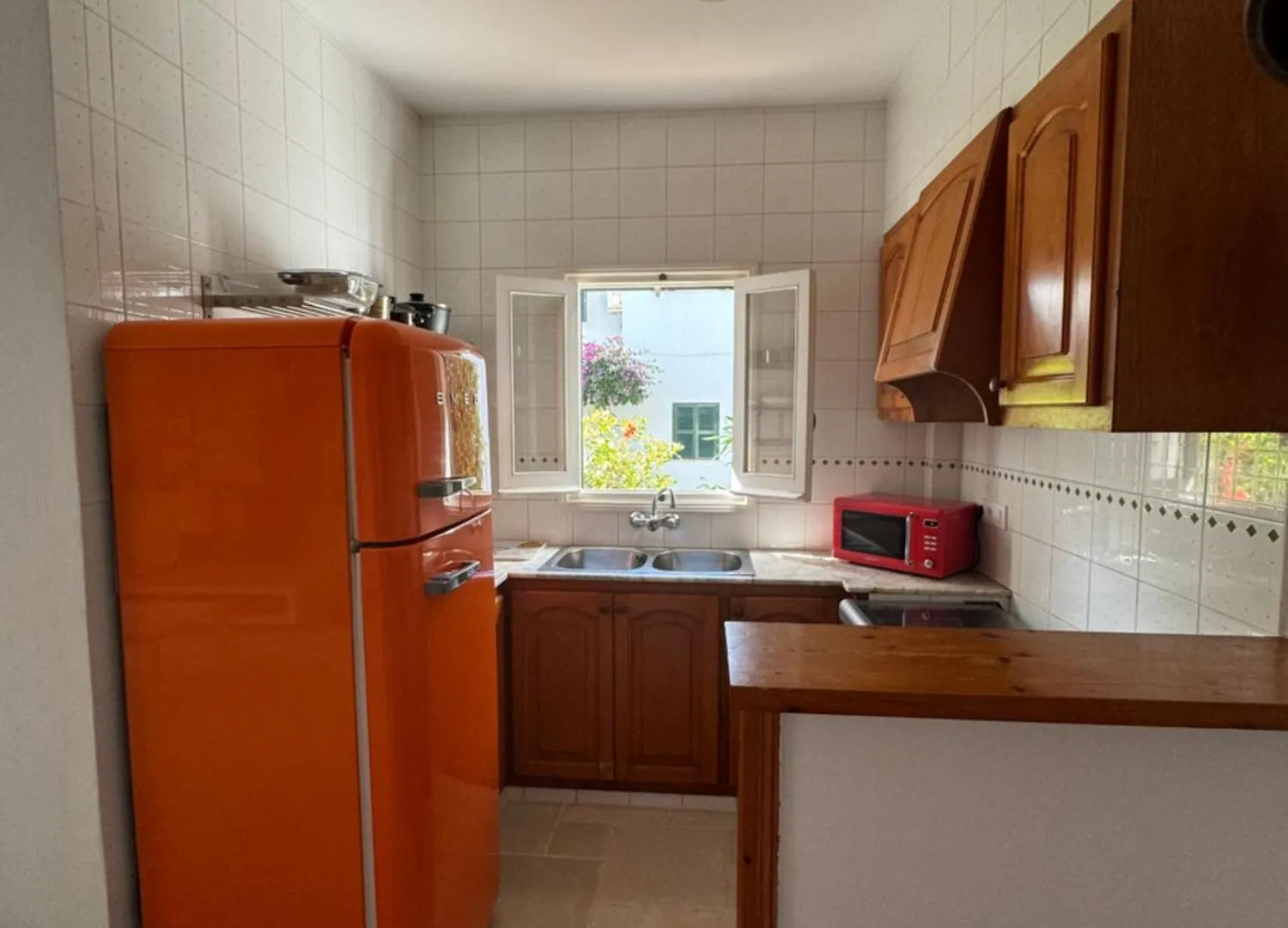 Apartment With Garden And Swimming And Beach Cala Blanca