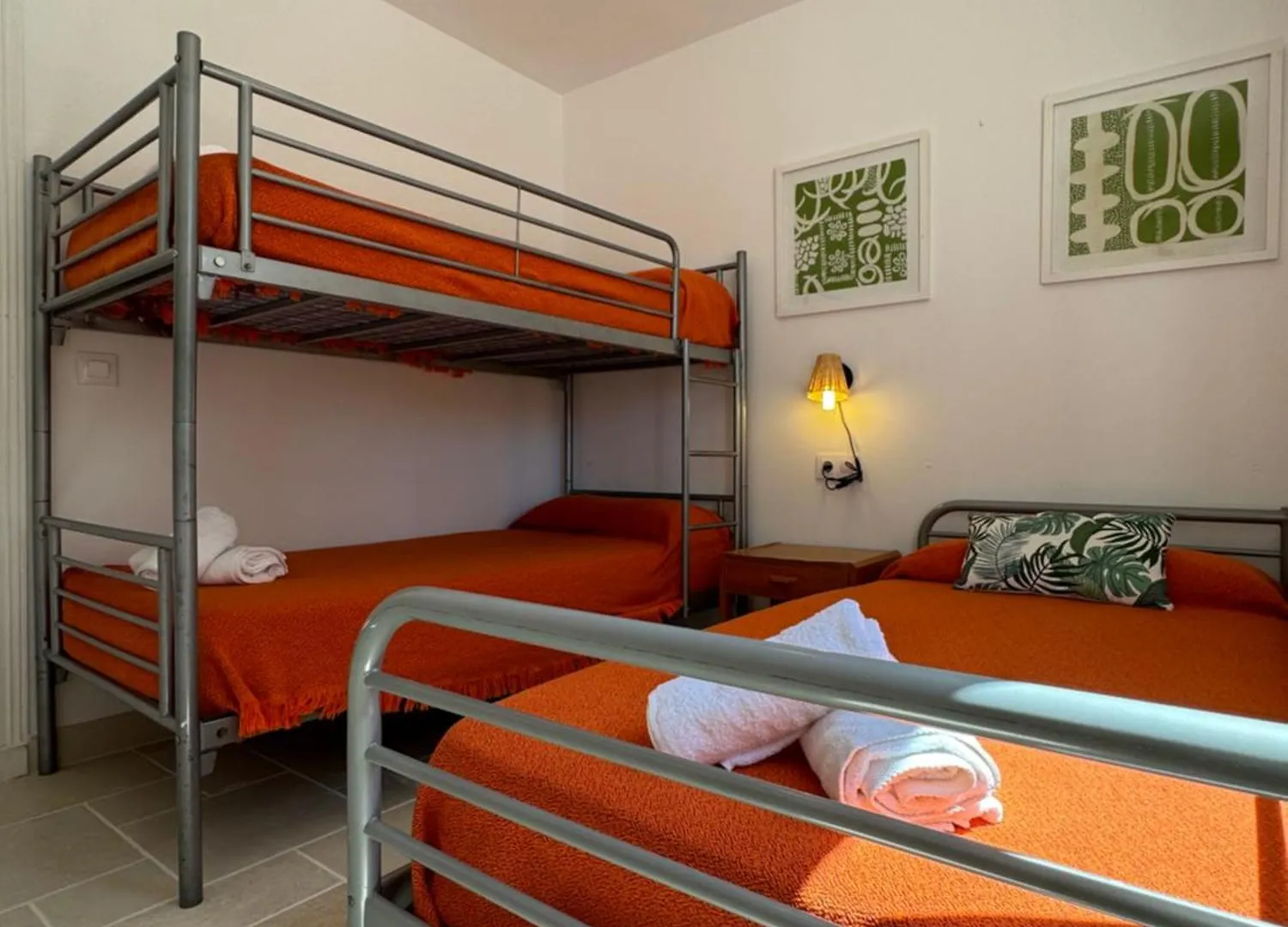 Apartment With Garden And Swimming And Beach Cala Blanca  Cala Blanca (Menorca)